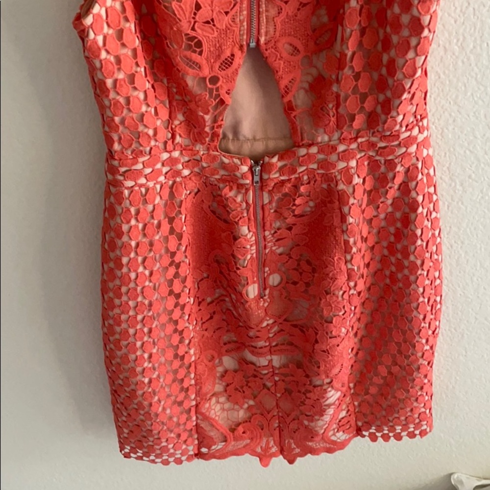 Dress - Picture 3 of 6